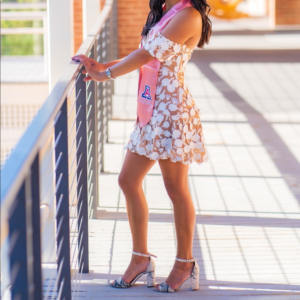 For love and lemons dress